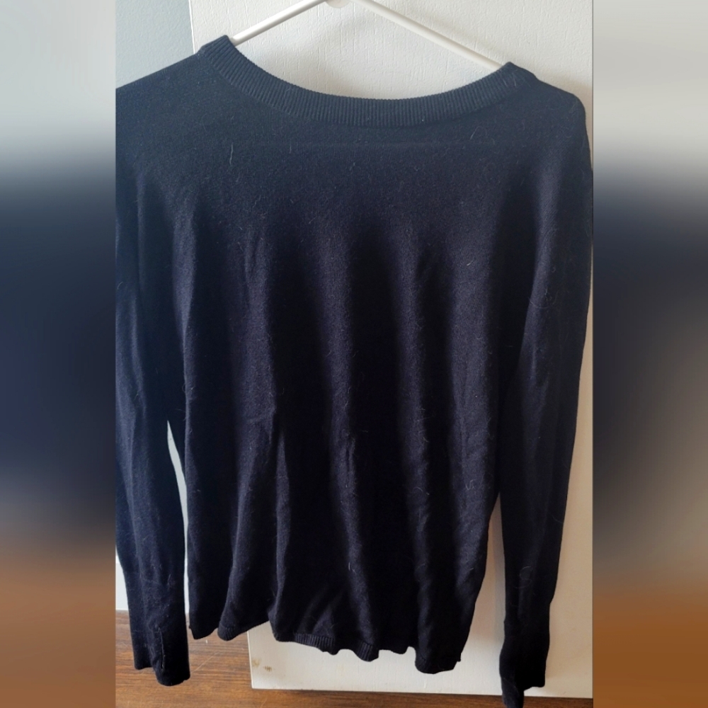 Lululemon sweater open back